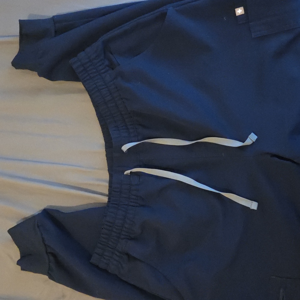 Figs High Waisted Navy Blue Joggers XXL - Picture 2 of 8